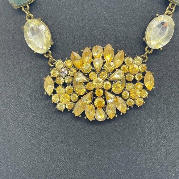 Cluster Rhinestone Stones Statement Bib Necklace Gold Tone 18 to 21 Inches - Picture 4 of 9
